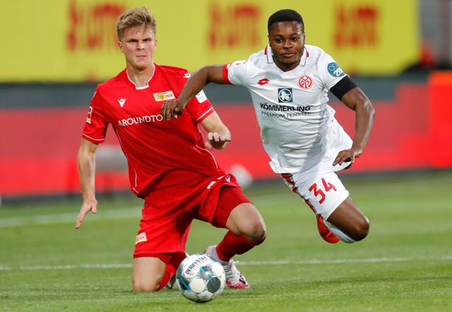 偏向于顶级 偏向于顶级